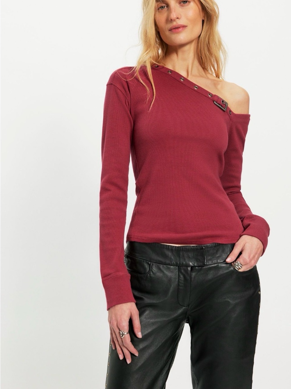We The Free After Dark Off-The-Shoulder Top - Picture 2 of 6